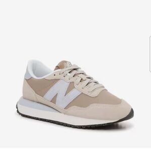 New Balance 237 Retro Sneaker